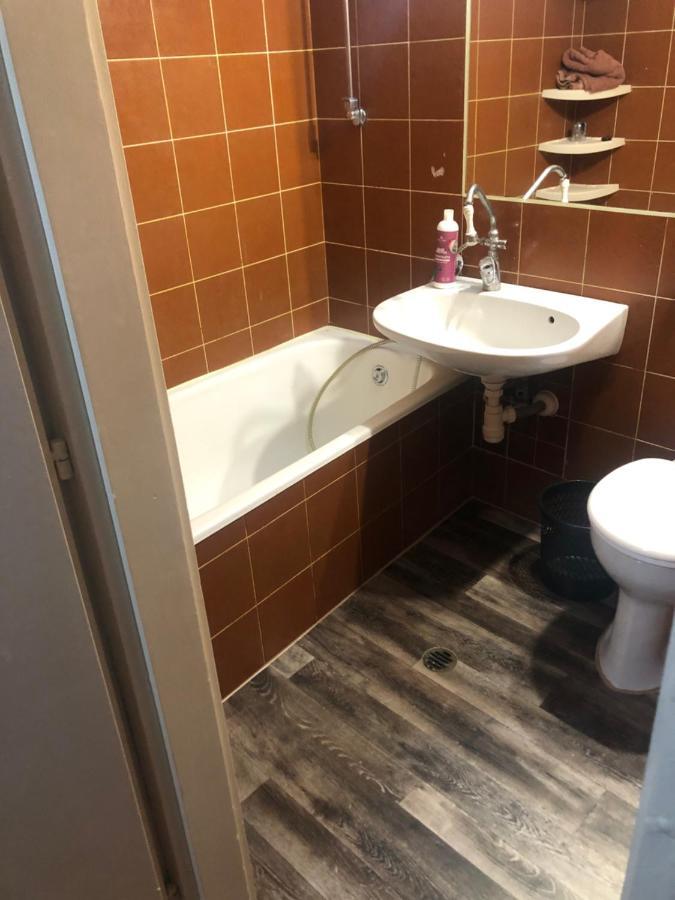 7Dab Apartment Bezeredj Contactless Self -Check-In Budapest Eksteriør billede